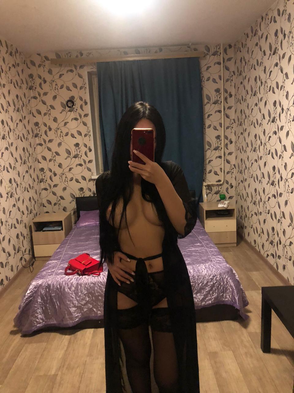 Танюша проститутка интим салон Санкт-Петербурга у метро Владимирская салон vip путаны